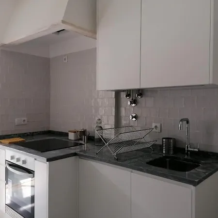 Apartment Stunning Near Marques De Pombal