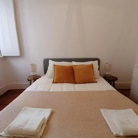 Stunning Near Marques De Pombal Apartment